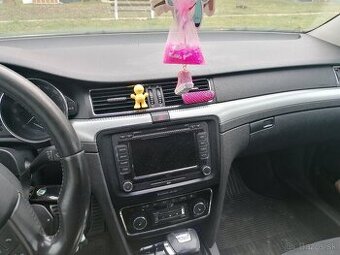 Škoda super b2 2009 125kw 1.9.tdi DSG