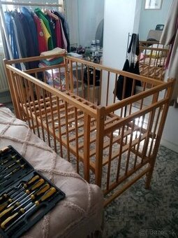 Predám retro detskú postieľku