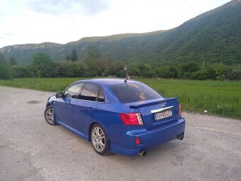 Predam Subaru WRX MY2009 Sedan, motor + brzdy STI