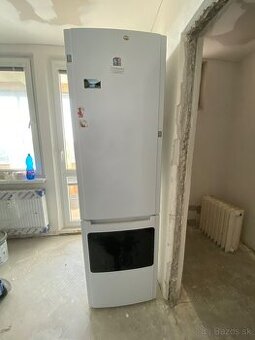 Chladnička Ariston Hotpoint