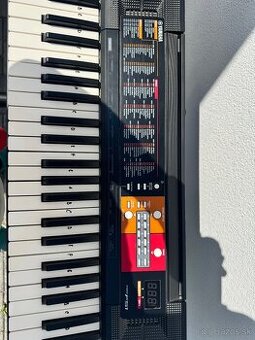 Yamaha PSR-F51 Keyboard bez dynamiky