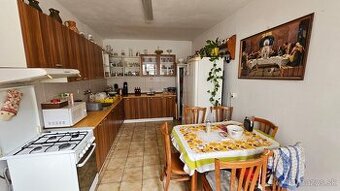 VIVAREAL DOM V CENTRE NA PREDAJ 3 izb. RD, so sedlovou st