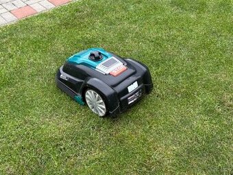 Roboticka kosacka R800
