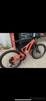 Specialzed stumpjumper alloy