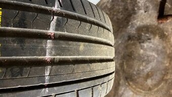 9.Dunlop SP sport MAXX 245/50 R18