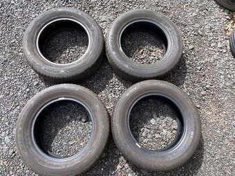 130. Letní pneu 205/65 r16 Falken Ziex ZE010B