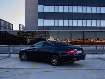 Merceds cls 500