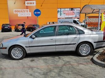 S80