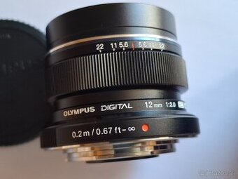 Olympus Zuiko 12mm f2