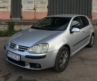 Volskwagen Golf 5 1.9 TDi 77kw 5-dver