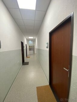 OFFICE priamo na pešej zóne