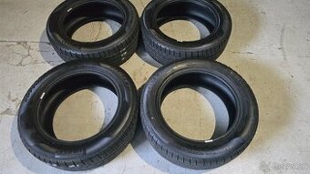 Predam zimne pneumatiky 235/55 R18