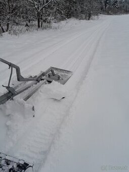 Zariadenie na úpravu bežkárskej stopy