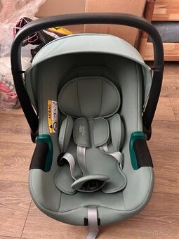 BRITAX RÖMER Baby Safe 3 vajíčko do auta
