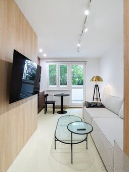 Prenájom Garsónka s balkónom - Žilina-centrum Hliny IV