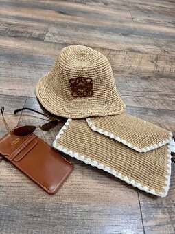 Letna kabelka nova s visackou