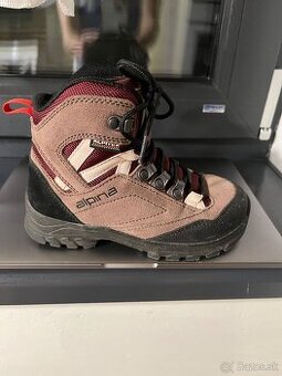 Turistické topanky Alpina.Ako nové