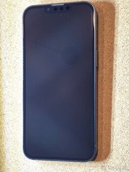 ​Predám iPhone 13 128GB
