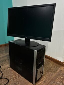 Predam PC + Monitor + Myš