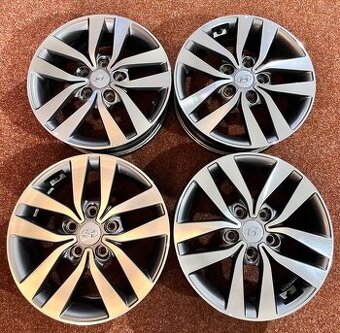 5x114,3 R16 Hyundai i30 originál hliníkové disky - ET 50