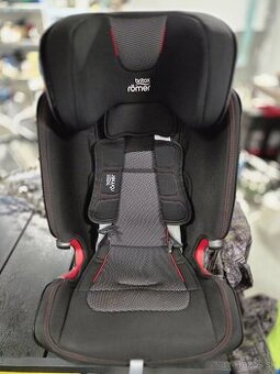 Autosedačka Britax Römer Advansafic IV R IsoFix