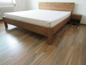 Masívna dubová posteľ Elegant + 2 stolíky zdarma od 730€