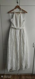 Svadobné biele čipkované šaty - 1