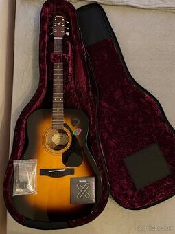 Akustická gitara Yamaha F310