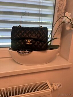 Chanel kabelka