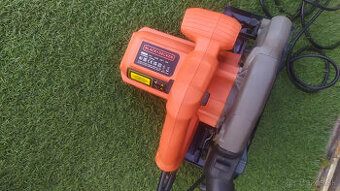 Predám ručnú pílu BLACK-DECKER