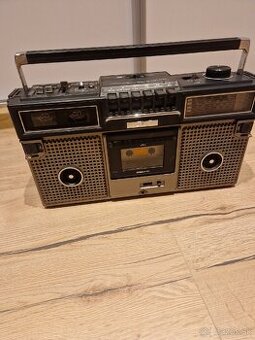 Boombox Rádio magnetofón JVC RC-717L