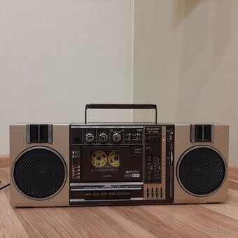 Radiomagnetofon