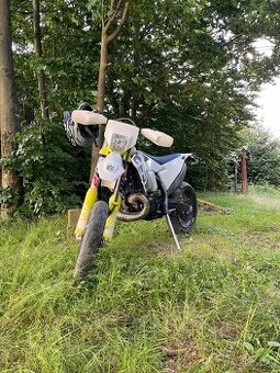 Husqvarna te 300 2020 supermoto enduro