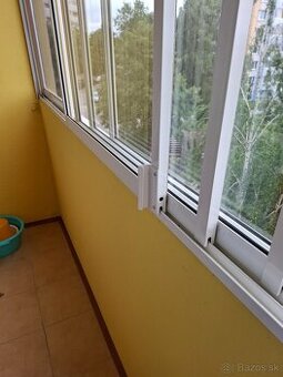 Okna na balkon