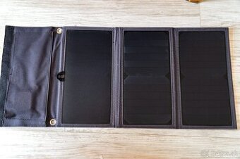 Predám prenosný solárny panel Gbtiger 21W