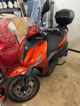 Piaggio Beverly 400s