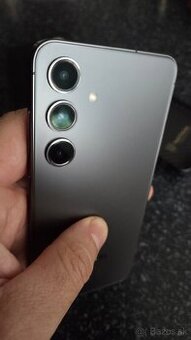 Predám telefón Samsung S24 v perfektnom Stav