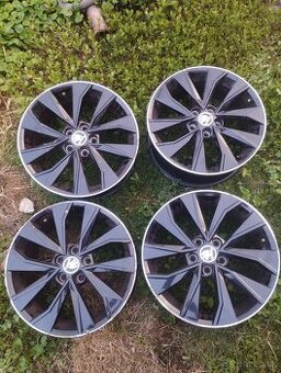 5x100 R16 monte Carlo Italy