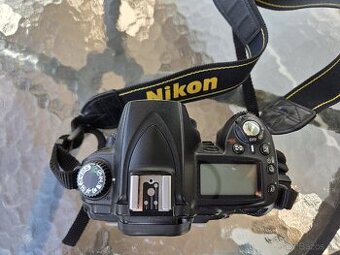 Nikon D90