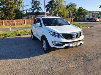 Sportage 1,6i 2WD 6MT