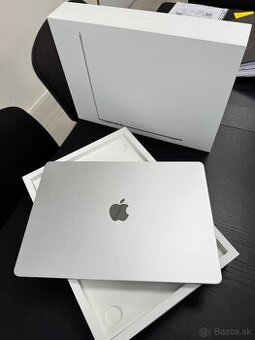 Macbook Air 15" M2