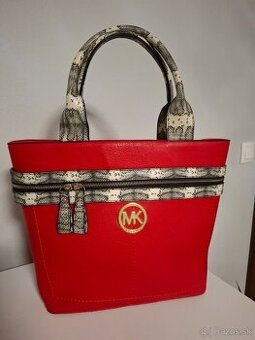 Červená kabelka MK