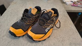 Bežecké tenisky na trail:Inov-8 X-Talon Ultra 260 V2 veľ. 43