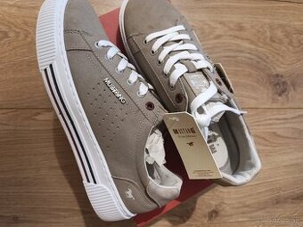 Dámske Mustang tenisky