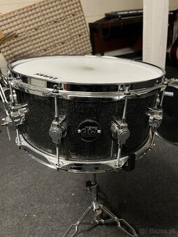 DW drums snare
