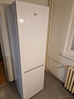 Chladnička s mrazničkou 2.5 ročná