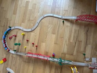 Drevená autodráha IKEA