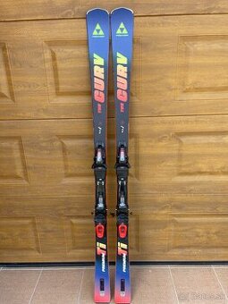 premiove zjazdové lyže Fischer The Curv RC4 Premium Ti