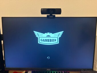 Predám kompletný herný setup – PC + 2 monitory + mikrofón