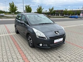 Peugeot 5008 1.6 HDi 80kw automat 7 míst panorama